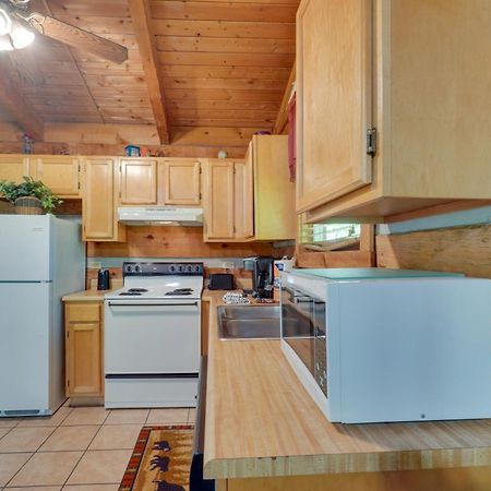 Gatlinburg Cabin With Hot Tub About 6 Mi To Downtown! מראה חיצוני תמונה