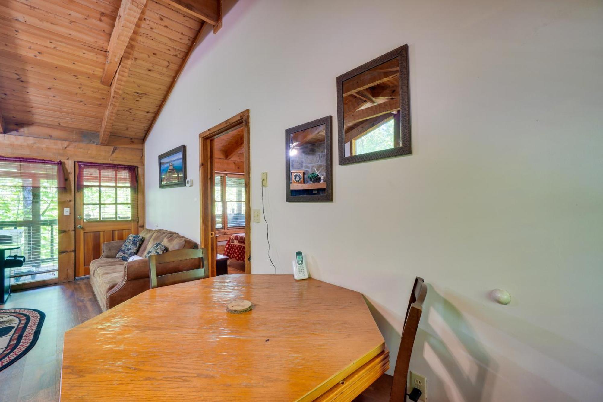 Gatlinburg Cabin With Hot Tub About 6 Mi To Downtown! מראה חיצוני תמונה