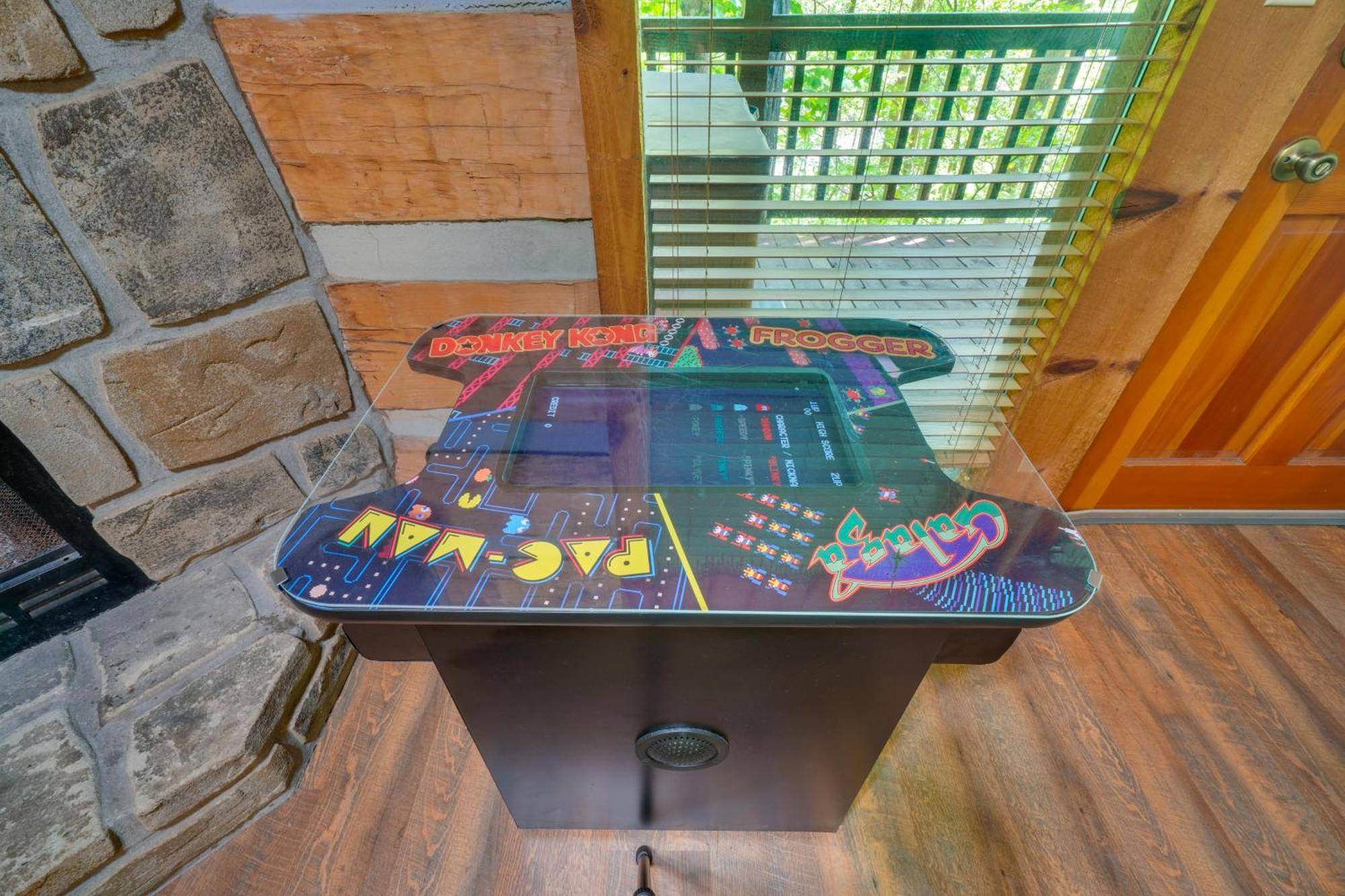 Gatlinburg Cabin With Hot Tub About 6 Mi To Downtown! מראה חיצוני תמונה