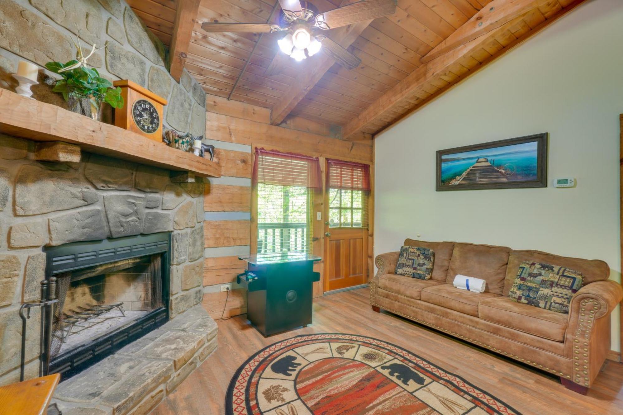 Gatlinburg Cabin With Hot Tub About 6 Mi To Downtown! מראה חיצוני תמונה